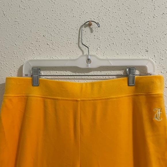 Juicy Couture x OLAY Sunny Yellow Velour Tracksuit Bottoms LIMITED EDITION - Picture 7 of 13